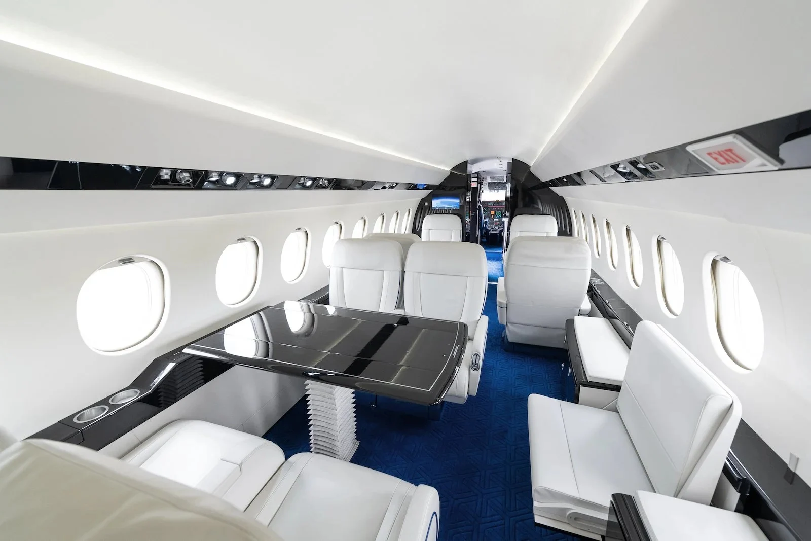 Falcon 900C · Aircraft reference · Interior 1 · N900VP