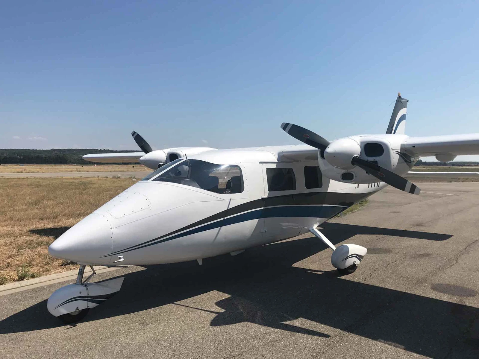 Partenavia P68 exterior reference