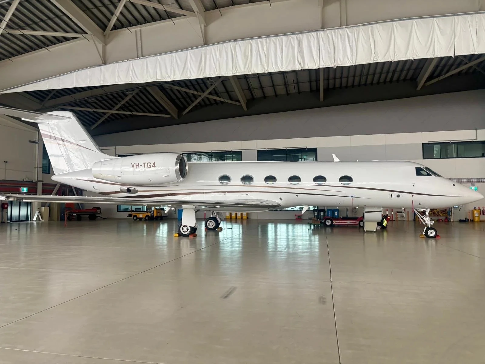 Gulfstream G350 exterior reference