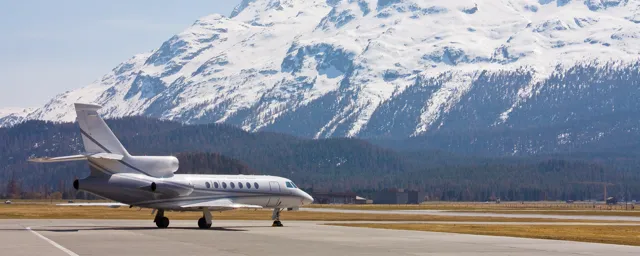Falcon 50EX exterior