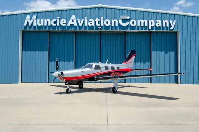 Piper M350 exterior