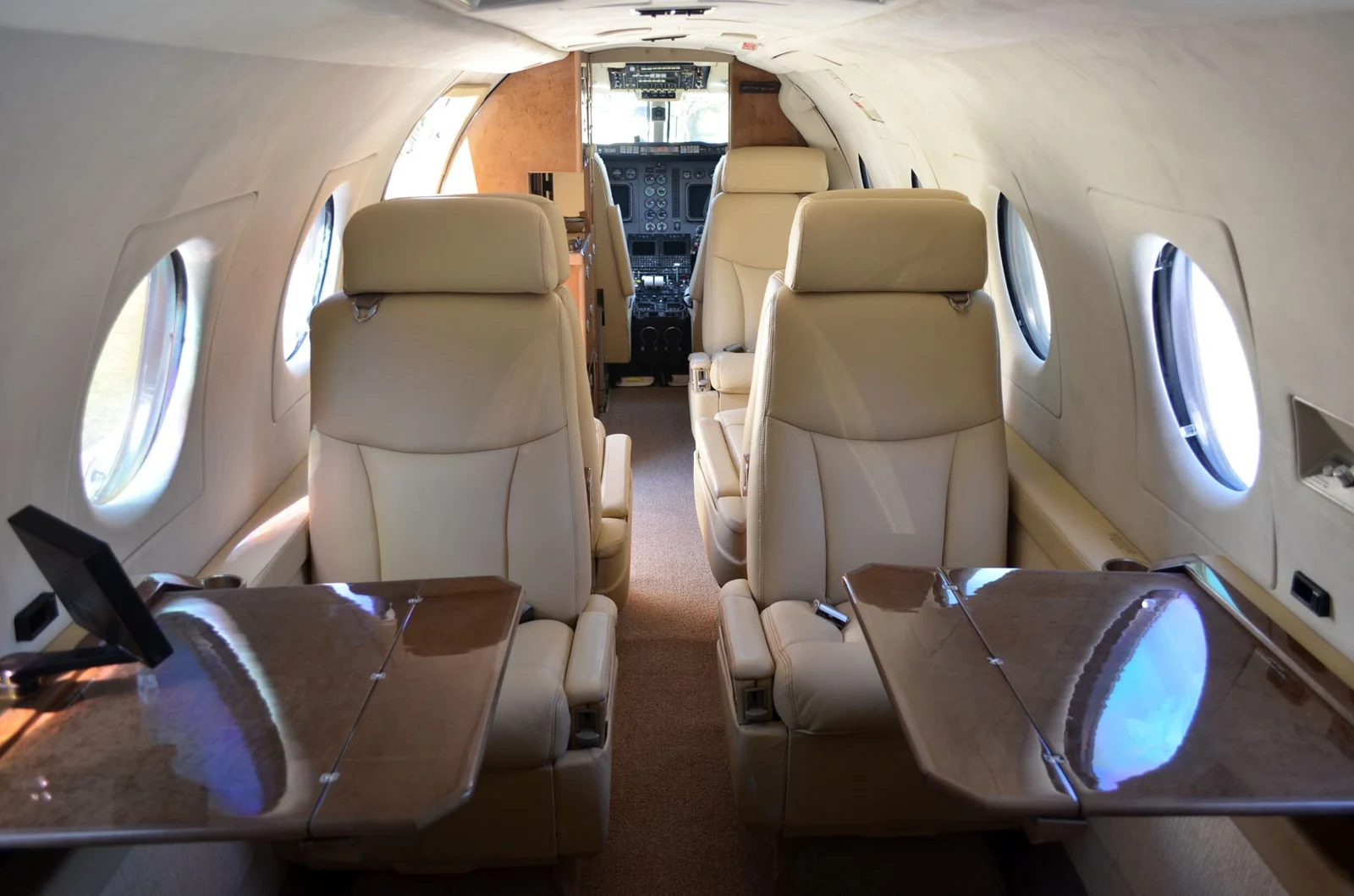 Beechjet 400A · Interior 1 · N312JS