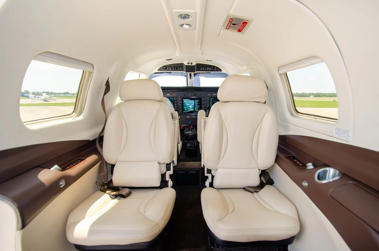 Piper M350 · Interior 1 · N776NG