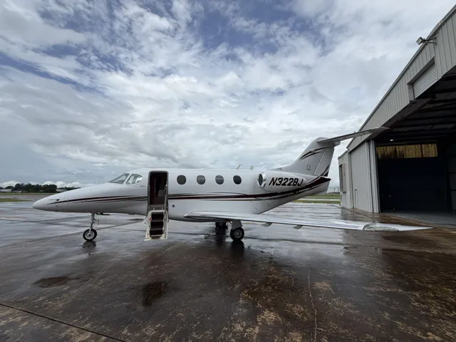 Beechcraft Premier 1 exterior
