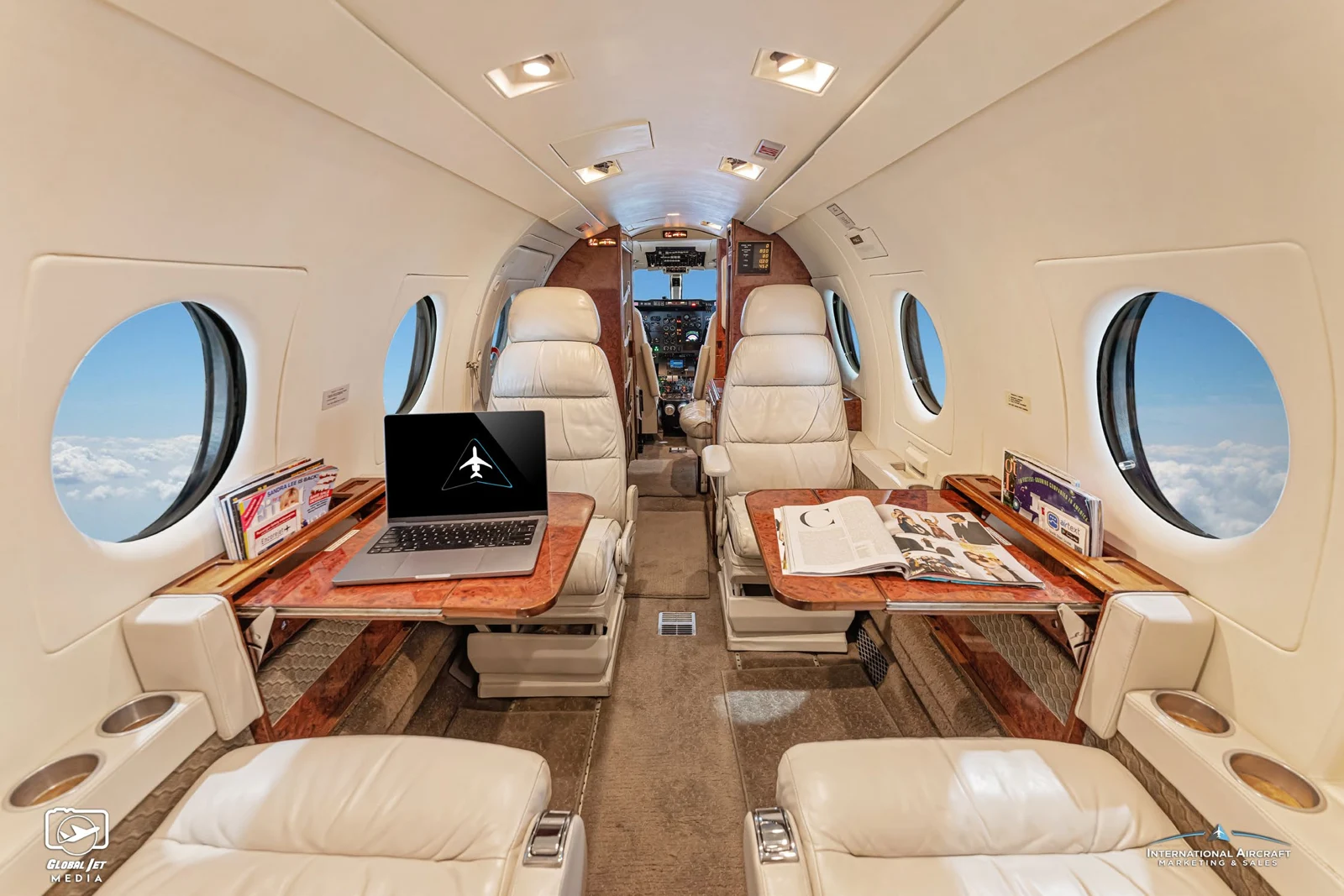 Beechjet 400 · Interior 1