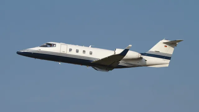 Learjet 45XR exterior