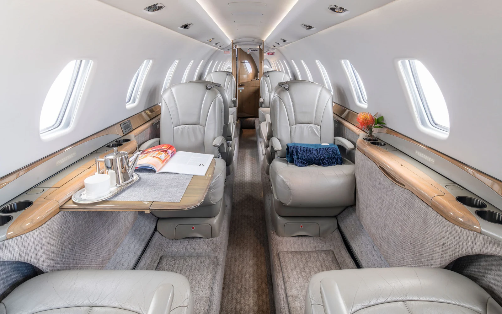 Citation Sovereign · Interior 1 · N680G