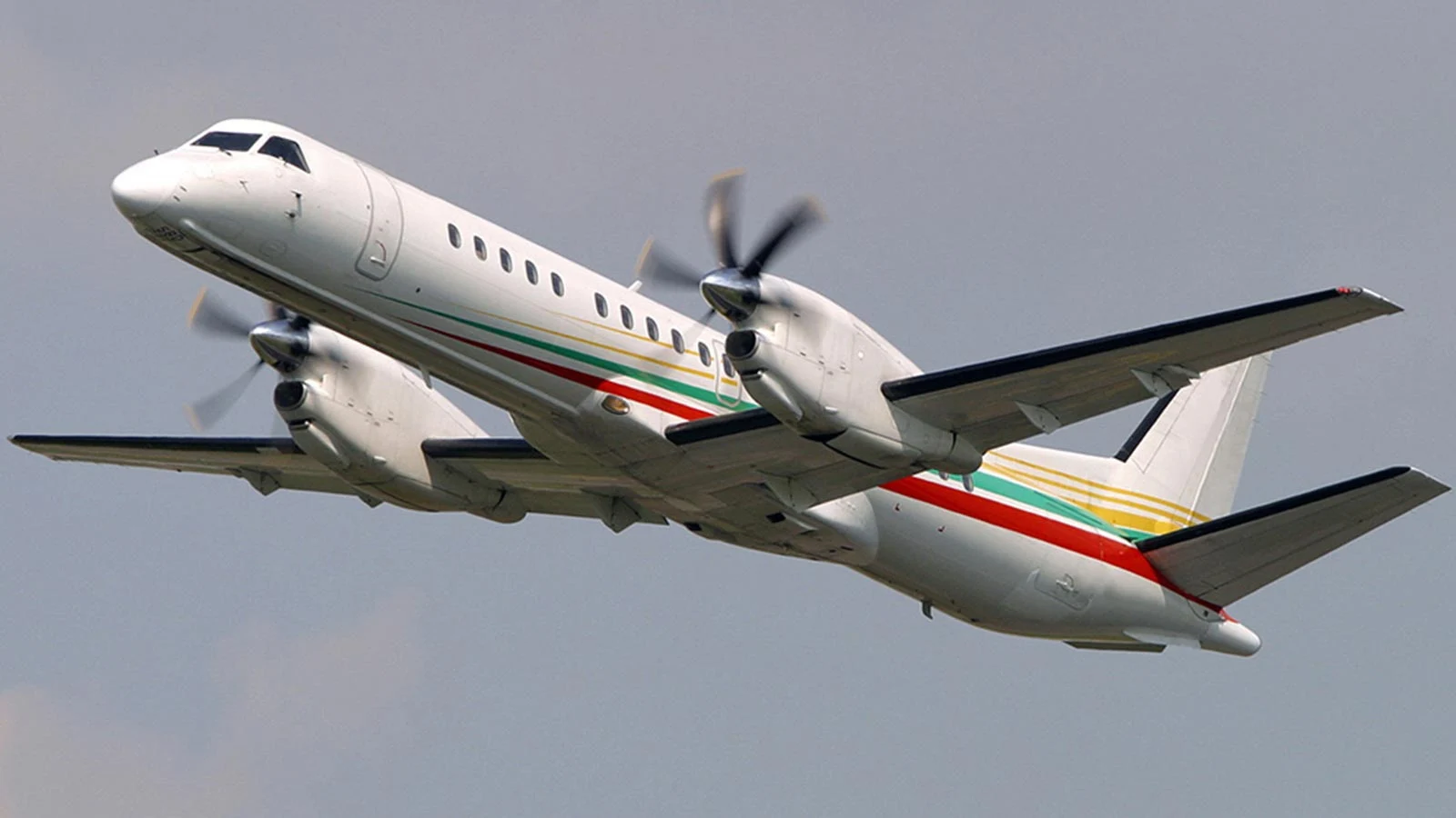 Saab 2000 exterior reference