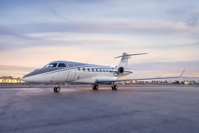 Gulfstream G280 exterior