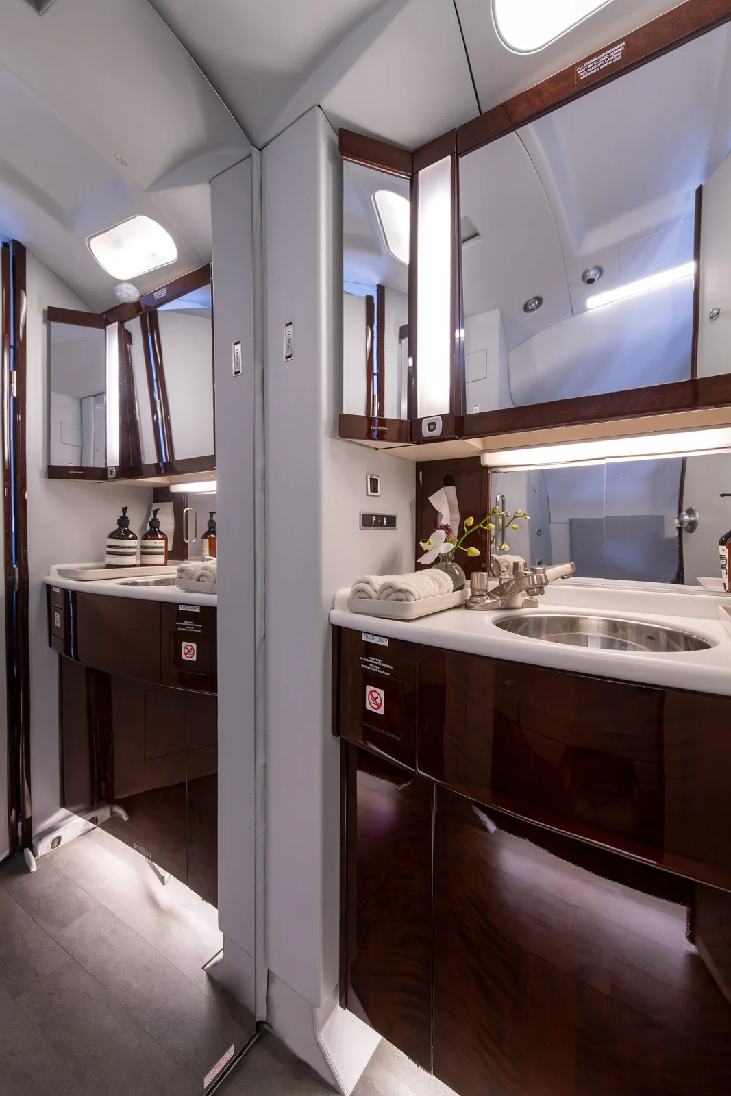Falcon 900EX · Interior 1 · N912BD