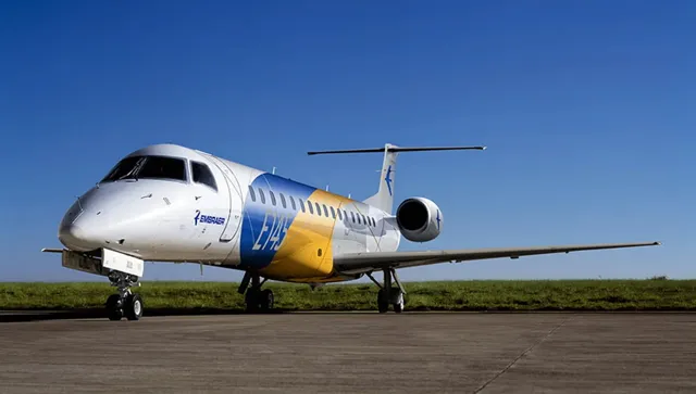 Embraer ERJ 145 exterior