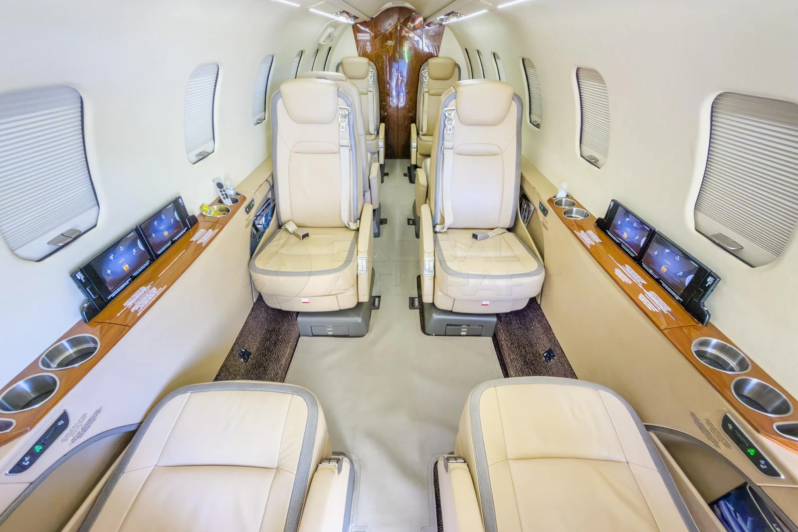Learjet 75 · Interior 1