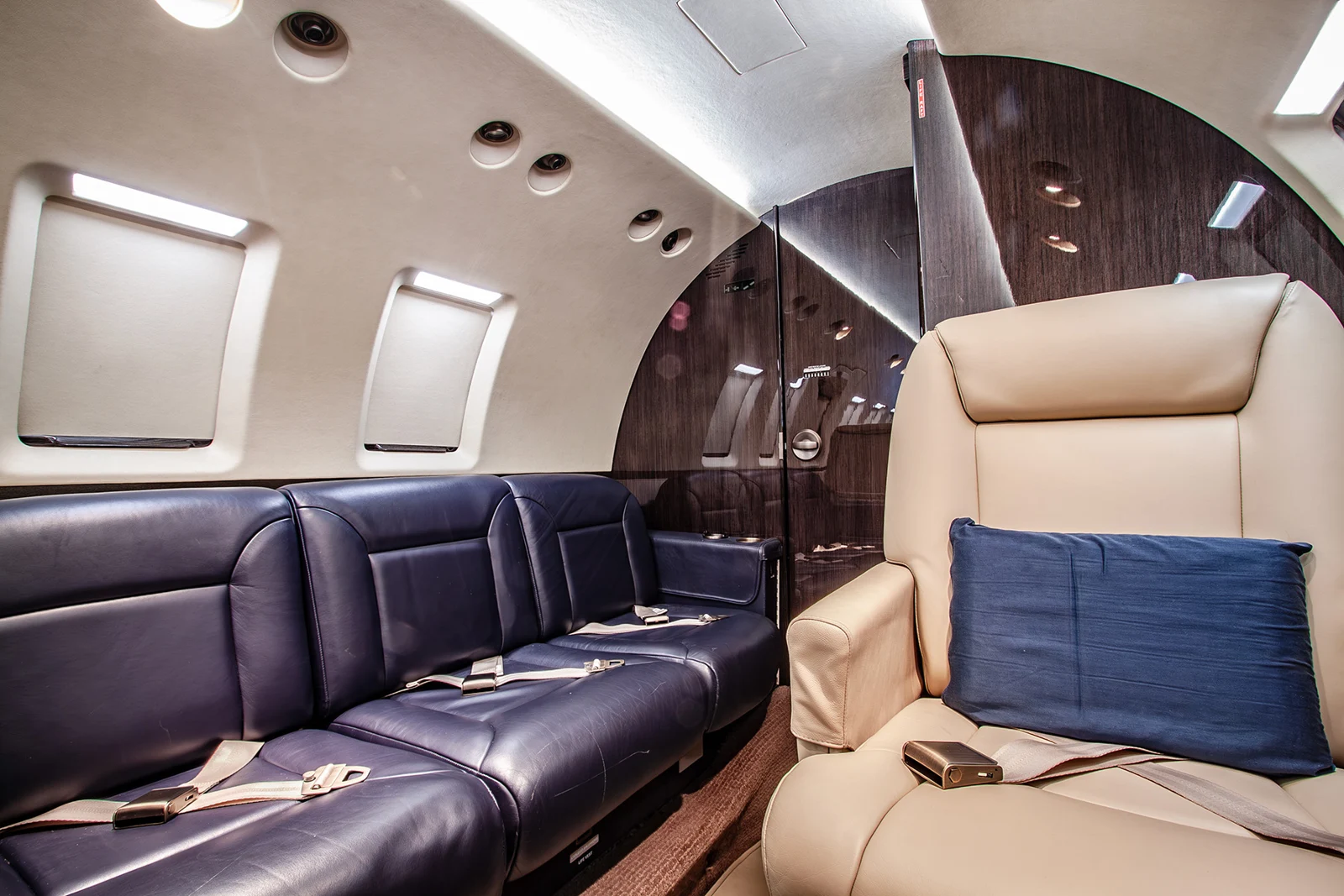 Hawker 800XP · Interior 1 · N800GN