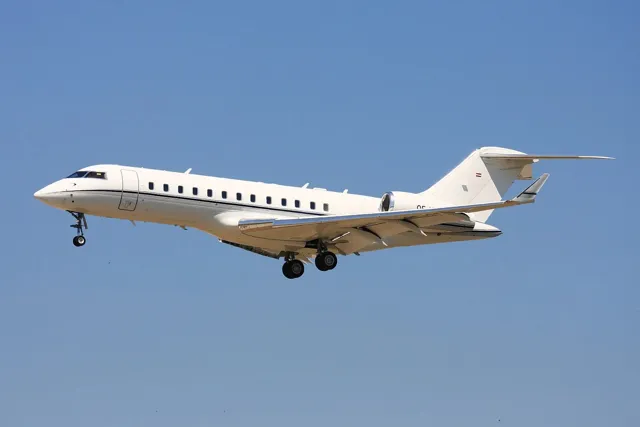 Bombardier Global 6000 exterior