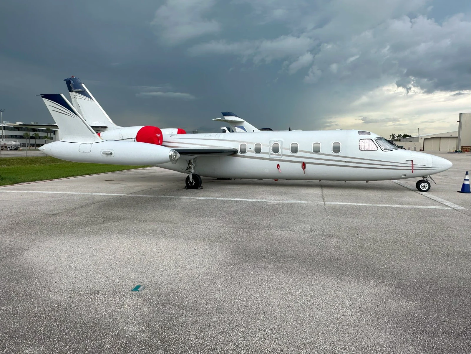 Westwind II exterior reference
