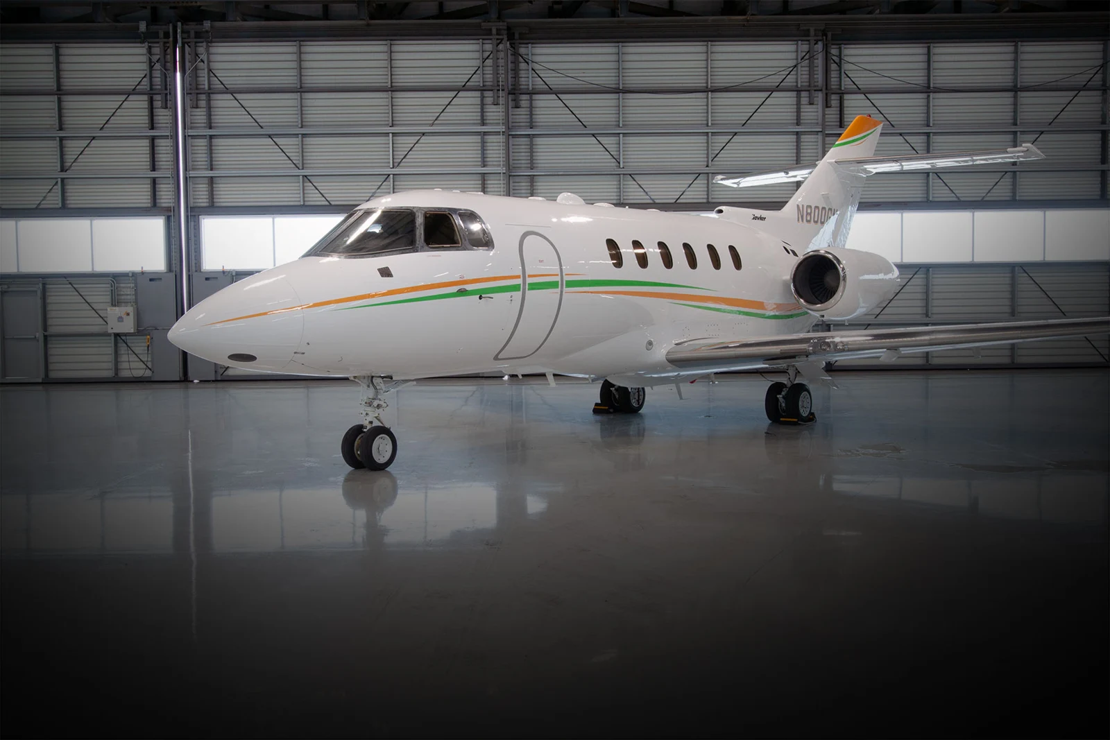 Hawker 800XP exterior reference