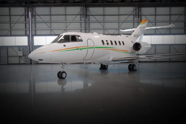 Hawker 800XP exterior