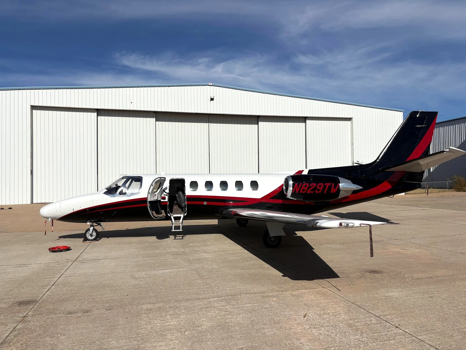 Cessna 421 Golden Eagle exterior reference