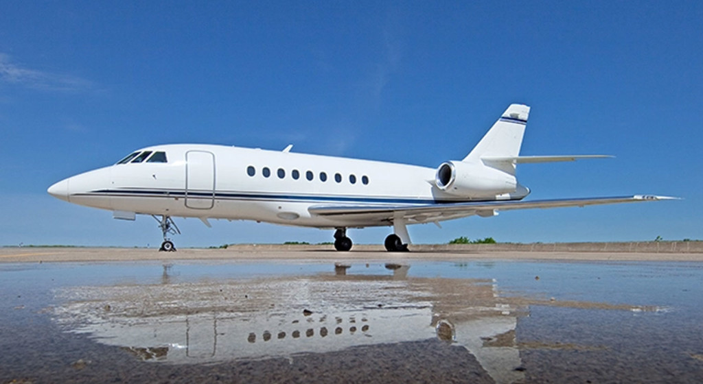 falcon-2000-exterior.html