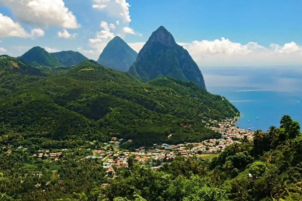 Santa Lucia Private Jet Charter