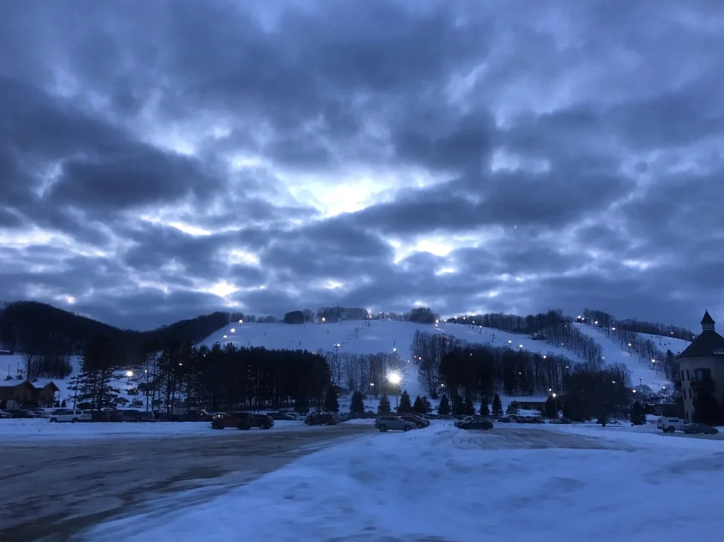 Boyne Falls Private Jet Charter