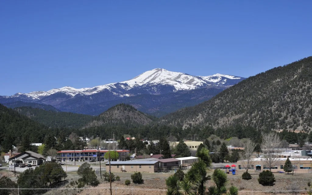 Ruidoso Municipal Airport (RUI, KSRR) Private Jet Charter